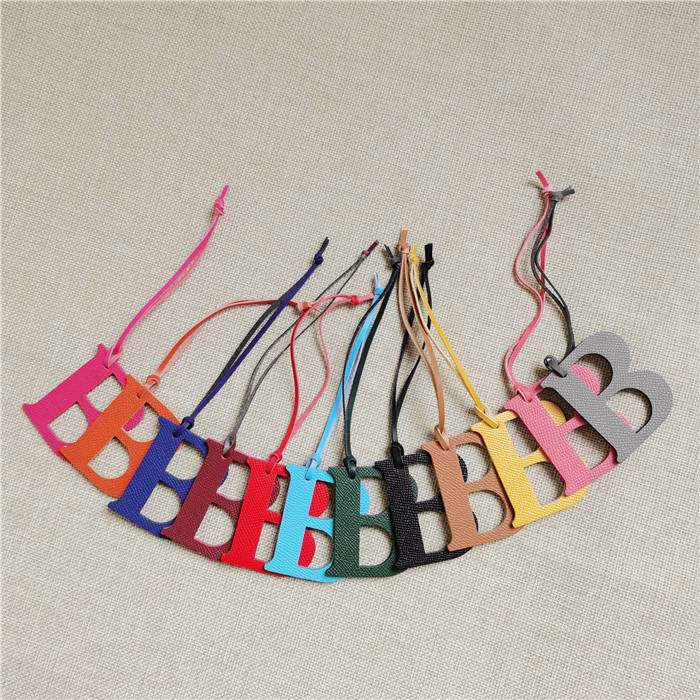 Wholesale Luxury Genuine Natur - đánh giá và giá Monogram Keychain Leather