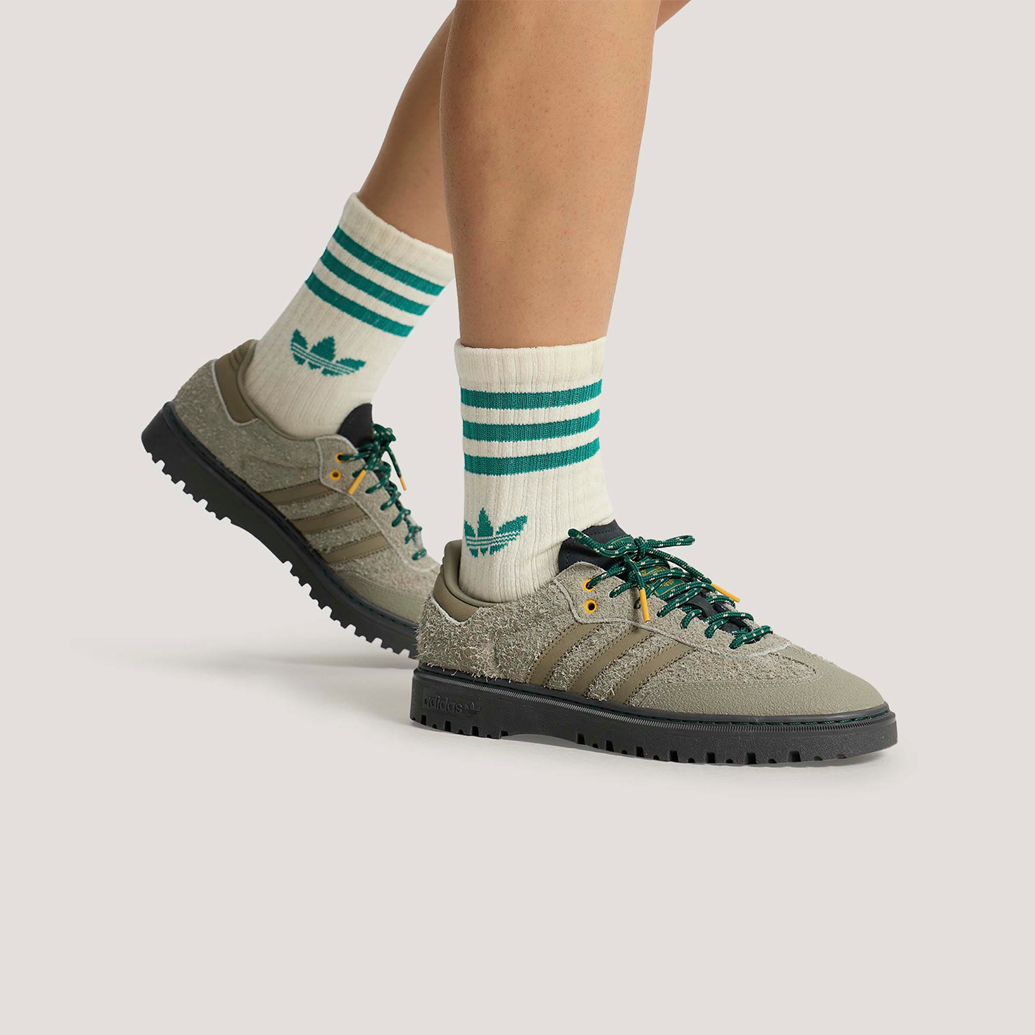 Adidas Authentic SAMBA LX FREI - đánh giá và giá Adidas Shoes Samba