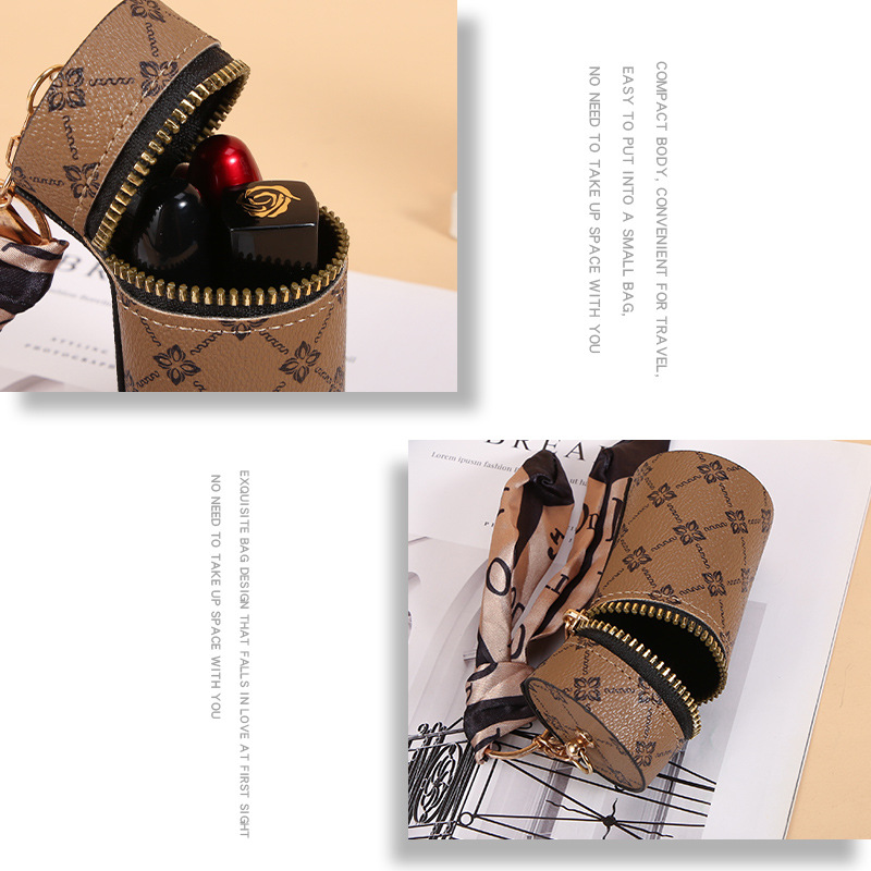 Scarf Pattern Lipstick Keychai - đánh giá và giá Monogram Keychain Leather